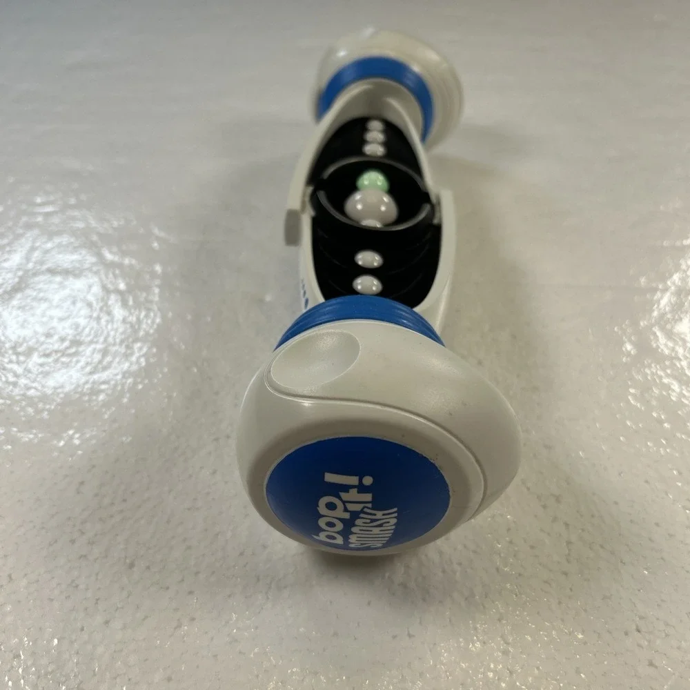 Hasbro bop it